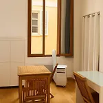 Renove Et Cosy, Vieux Nice, Place Iconique Apartamento Nice