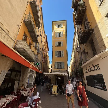 Rénové Et Cosy, Vieux Nice, Place Iconique Nizza