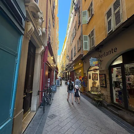 Rénové Et Cosy, Vieux Nice, Place Iconique * Nizza