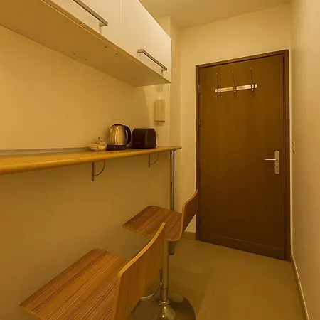 Rénové Et Cosy, Vieux Nice, Place Iconique Appartamento Nizza